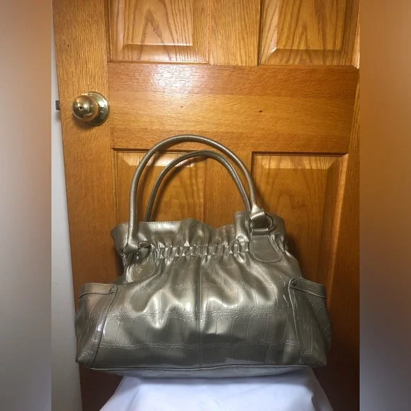 Metallic Gray Drawstring Tote Handbag Shoulder Bag - Picture 2 of 6